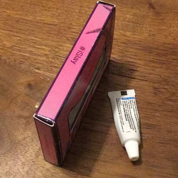 NWT Ersatz Limited Edition Flutter Lashes @makeupshayla #slay With Adhesive - Picture 5 of 5